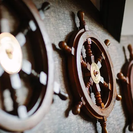 Absoluxe Kirkby Lonsdale