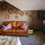Absoluxe Kirkby Lonsdale